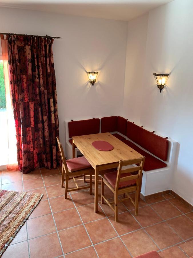 Casandalusí Frigiliana Bagian luar foto