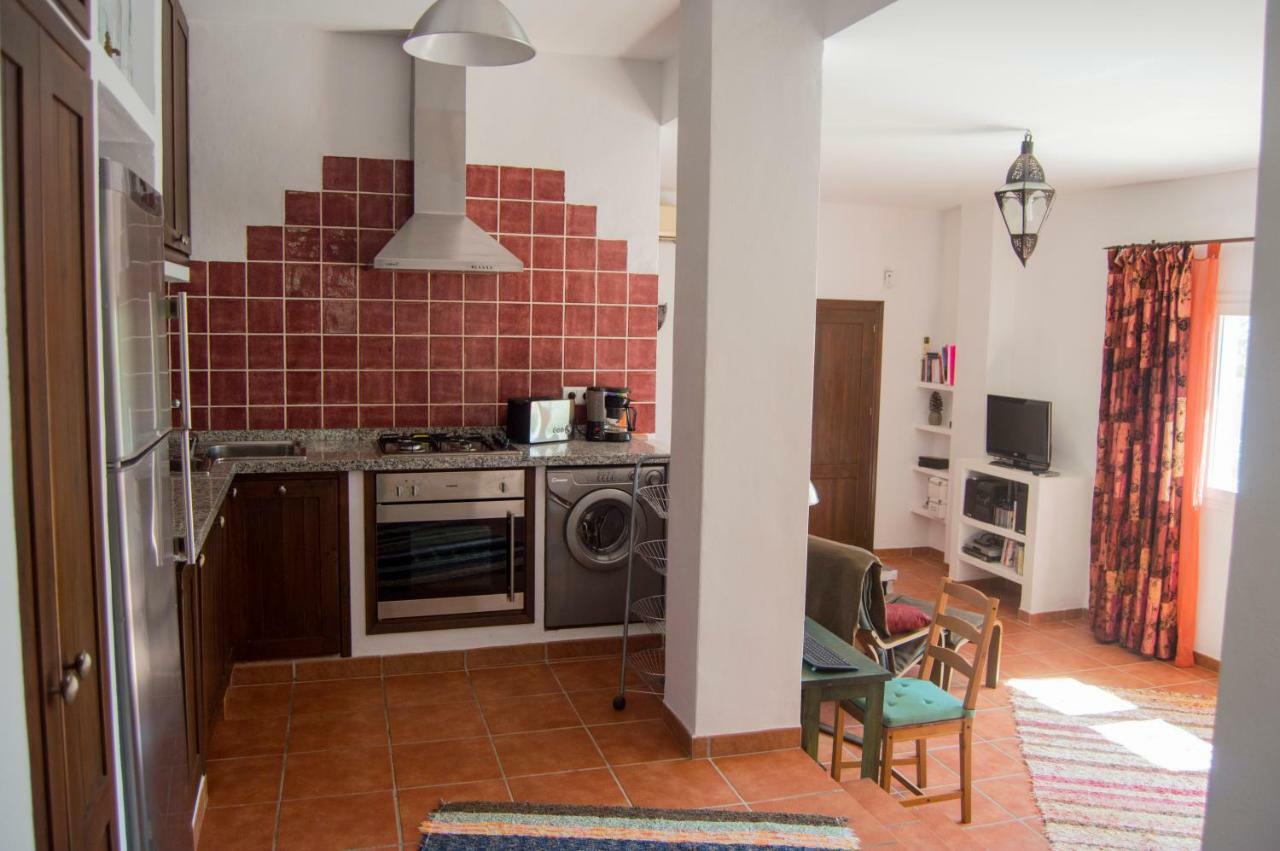 Casandalusí Frigiliana Bagian luar foto