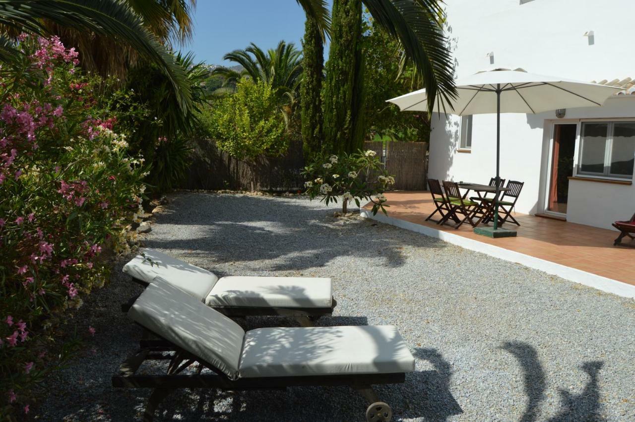 Casandalusí Frigiliana Bagian luar foto