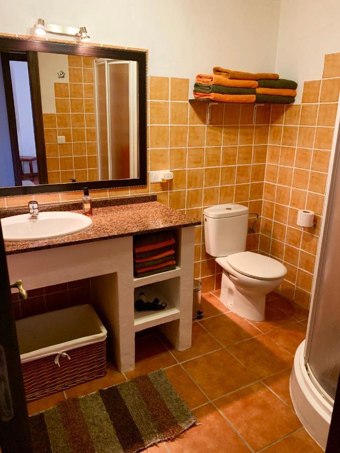 Casandalusí Frigiliana Bagian luar foto